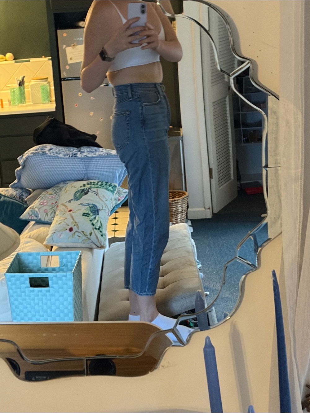 rag & bone Relaxed Button-Fly Jeans in Medium Blue (Celestial) - Picture 4 of 6